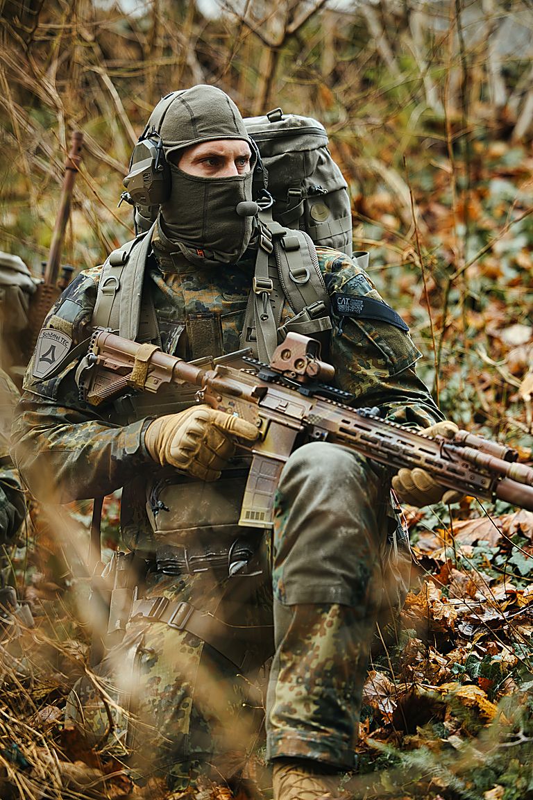 Tactical operator — Sniper Overwatch